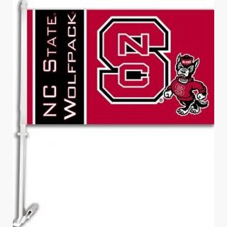 BSI PRODUCTS 97017 N. Carolina State Wolfpack Car Flag W/Wall Brackett