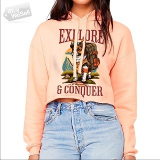 Explore and Conquer Women’s Cropped Hoodie