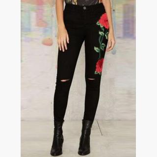 Ripped Red Rose Embroidery Skinny Denim Pants
