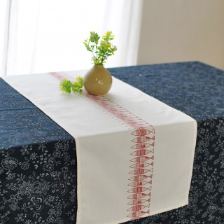 Simple Red Fish Pattern Table Runner 30 x 180cm