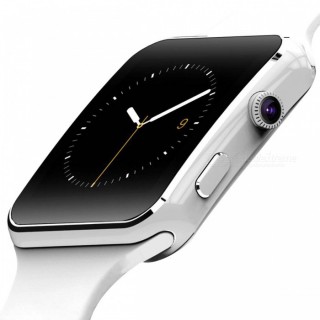 Smart Watch On Wrist Bluetooth Smartwatch - White