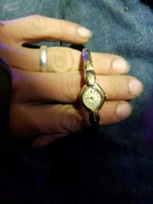 bulova 17 jewel vintage watch